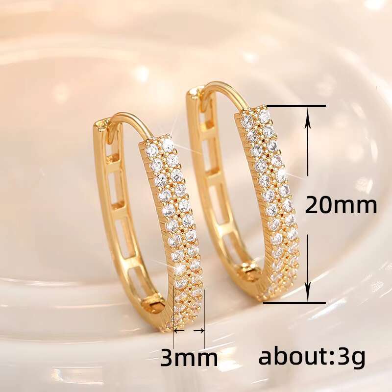 Luxury Full Paved CZ Hoop Earring for Women Simple Elegant Ladys Wedding Party Daily Wear Fashion Jewelry Hoop Earrings