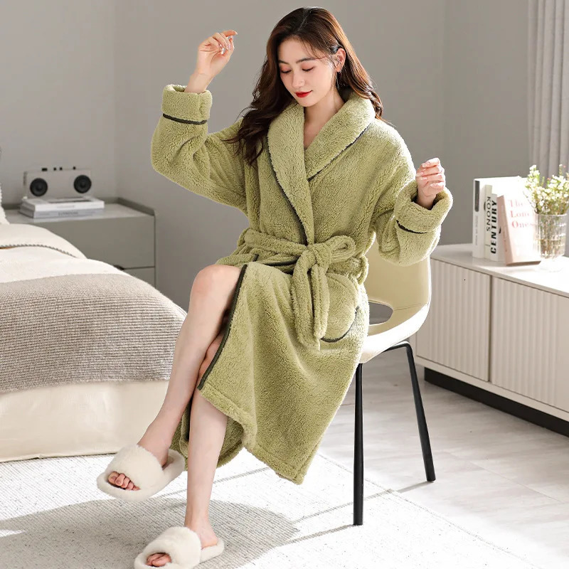 Coral Velvet Nightgown Fall Winter Long Over-the-knee Bathrobe Plus Size Flannel and Pile Couple Nightgown Cosy Both Men Women 250710