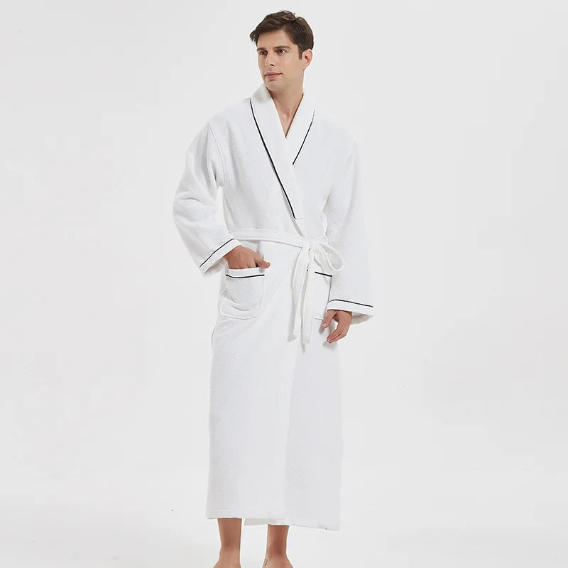 Men Bathrobe Winter Thick Warm Grid Cotton Bathrobe Mens Sleepwear Bath Robe Fashion Robes Male Thermal Dressing Gown 250710