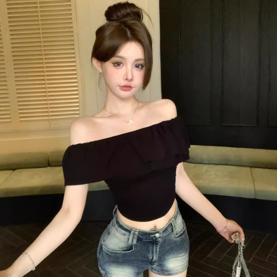 New women's off shoulder sexy hot girl off shoulder short sleeved T-shirt for women's summer new Korean version slim fit top for women'