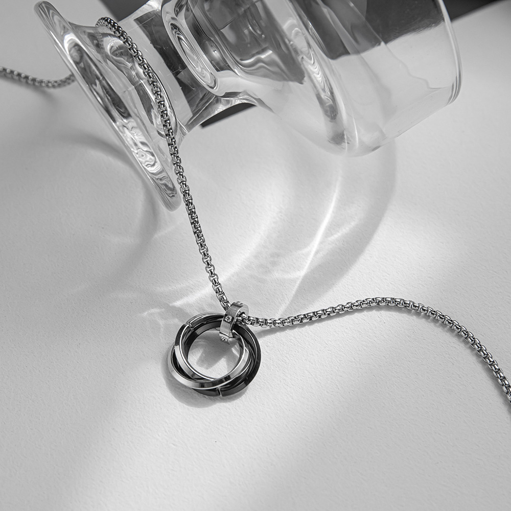 Luxury Jewelry Designer Jewelry European And American Cross-border Three-ring Pendant Interlocking Minimalist Titanium Steel Necklace Trendy Men'