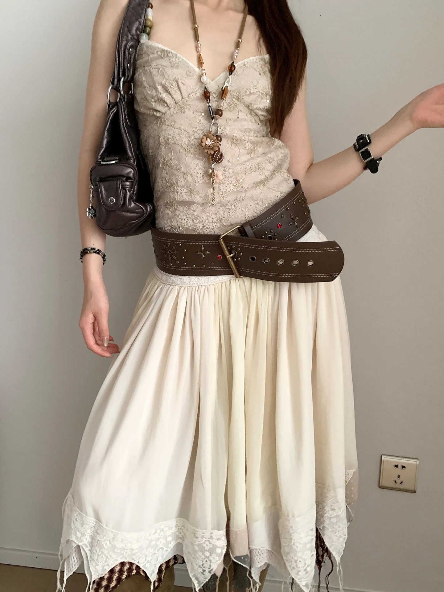 Niche Sense Y2k Rivet Wide Waist Belt For Women American Punk Style With Skirt Jeans With Waist Belt Decoration 250711