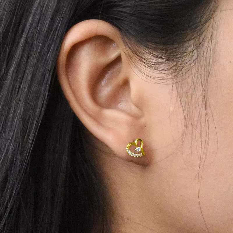 Sweet Style Heart Hollow Design Cubic Zirconia Silver/Gold/Rose Gold Earrings Engagement Trend Party Stud Earrings Women