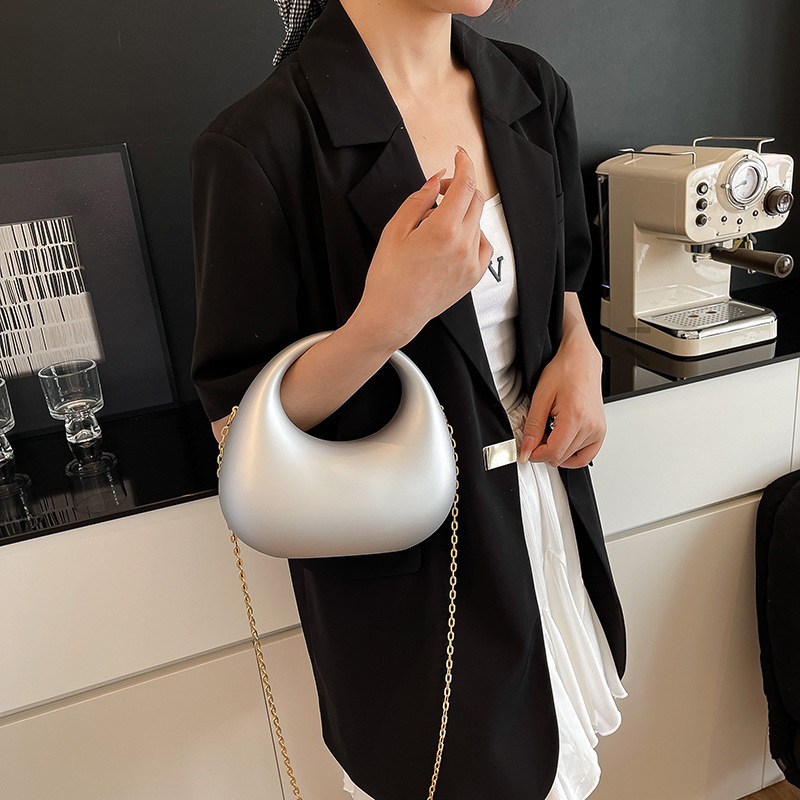 Luxury Brand Designer Bag Cross-Border Acrylic Bag 2025 New Fashion European And American Clutch Bag Personality Crescent Socialite Chain Crossbody Ev