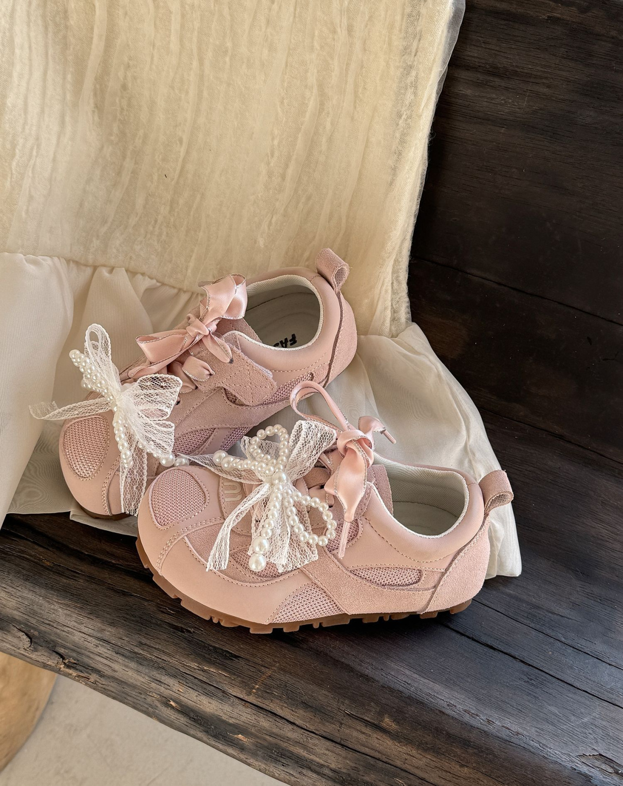 2025 new Girls' mesh military - style training shoes, breathable sports shoes for spring and summer For big kids girls' lightweight and soft
