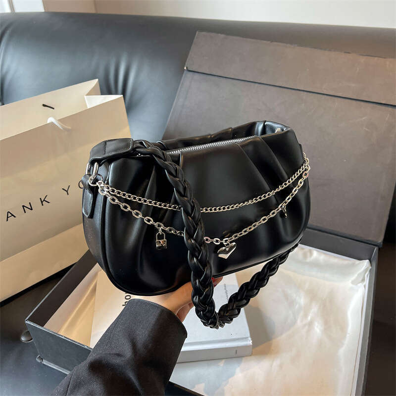 Niche Cloud Pleated Women's 2025 New Fashion Versatile Underarm Chain Shoulder Crossbody Bag
