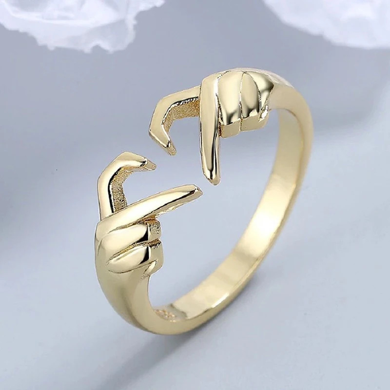 Romantic Love Hand with Heart Shaped Ring Creative Couple Silver Color Adjustable Open Rings Personality Party Jewelry Gift 250704