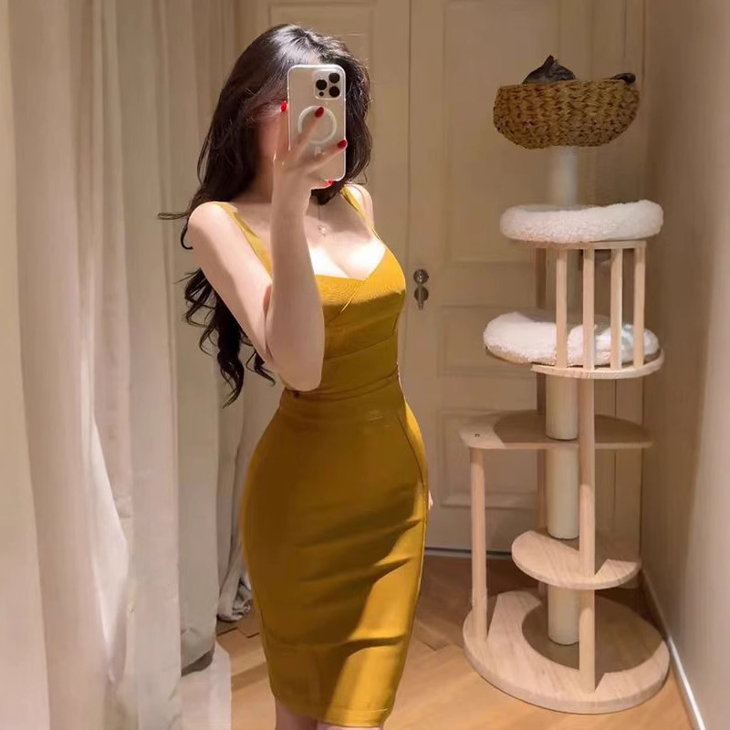 2025 Summer New Women's Skirt Fashion Pure Desire Style Tight Dress Fashion Sexy Tight Bandage Dress New Luxury Designer Women's Skirt