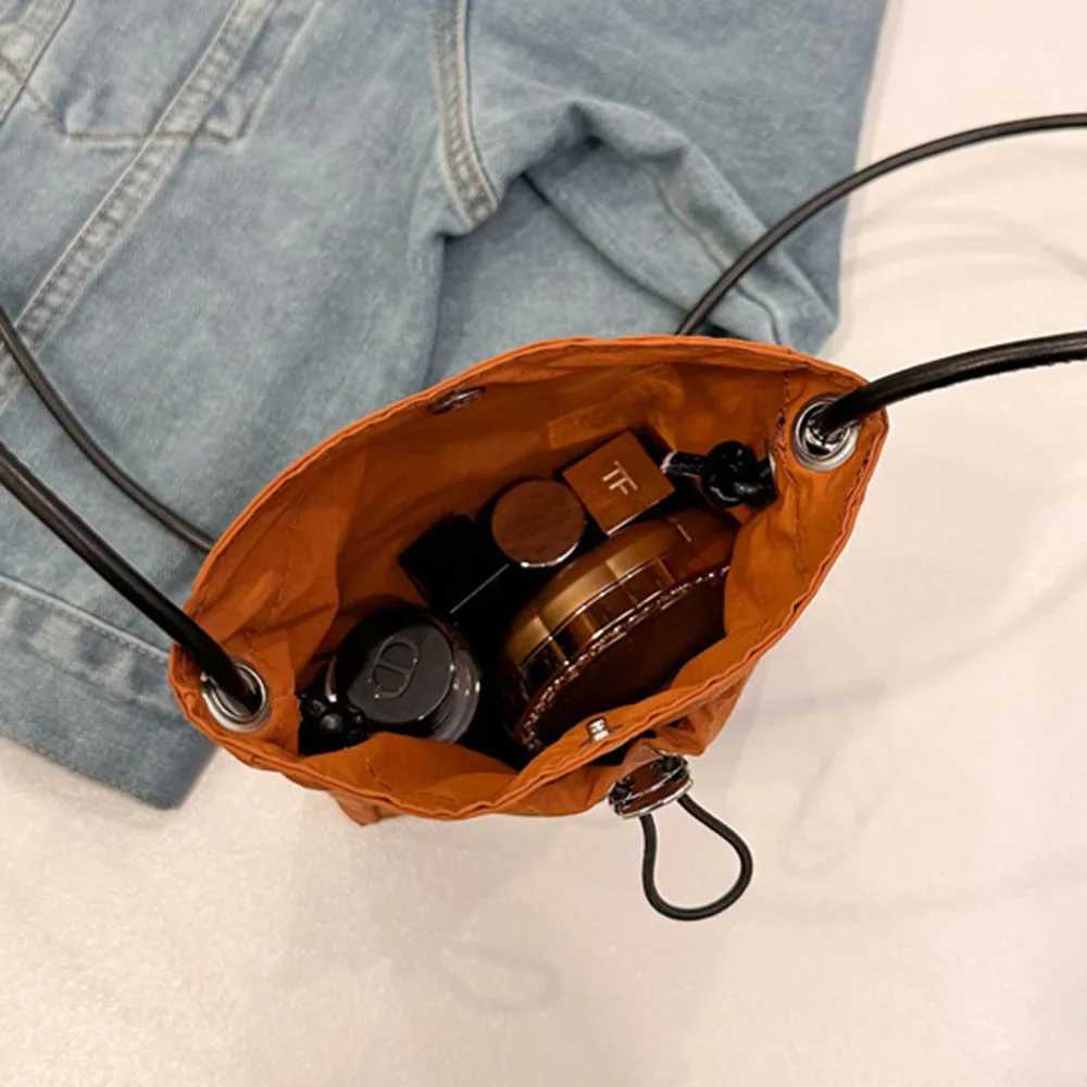 Crossbody Purse Canvas Purse Messenger Bag Nylon Crossbody Bag Soft Mini Phone Wallet Multifunctional Square Shoulder Bag