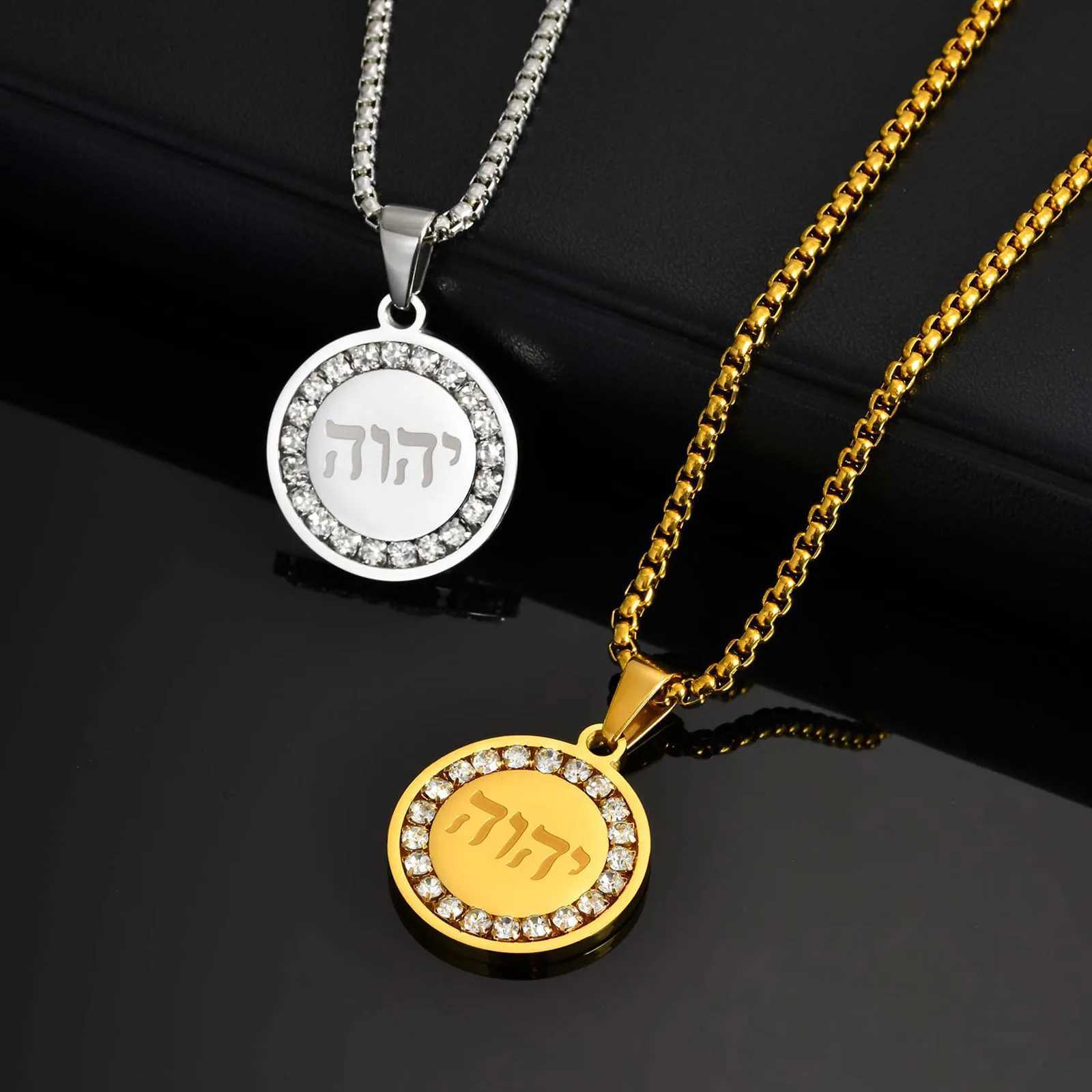 Mens Hebrew Round Necklace with Zircon Non-Fade Stainless Steel Pendant Necklace Hebrew Jewelry Gifts W250712