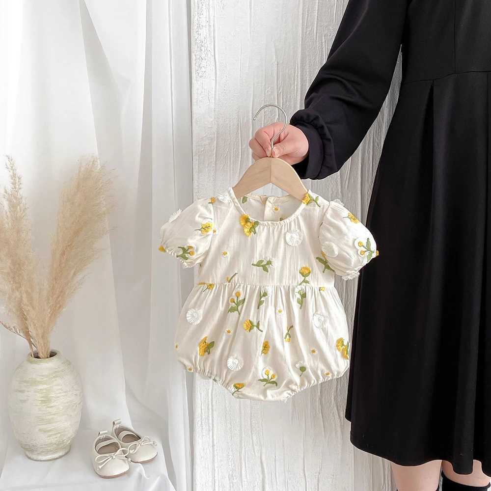 Pastoral Girls Baby Embroidered Floral Romper Short Sleeved Sunflower Infant Jumpsuit Toddler Newborn One Piece Baby Clothing Z250712