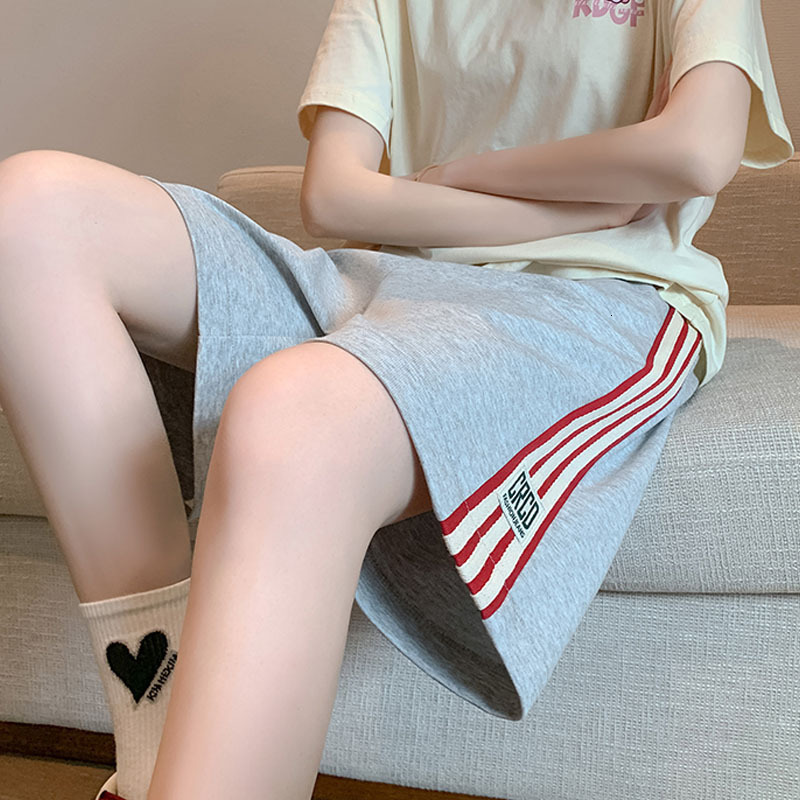 Summer new women's pants sports shorts Summer student casual loose and fashionable straight cotton running wide leg five quarter shorts New desig