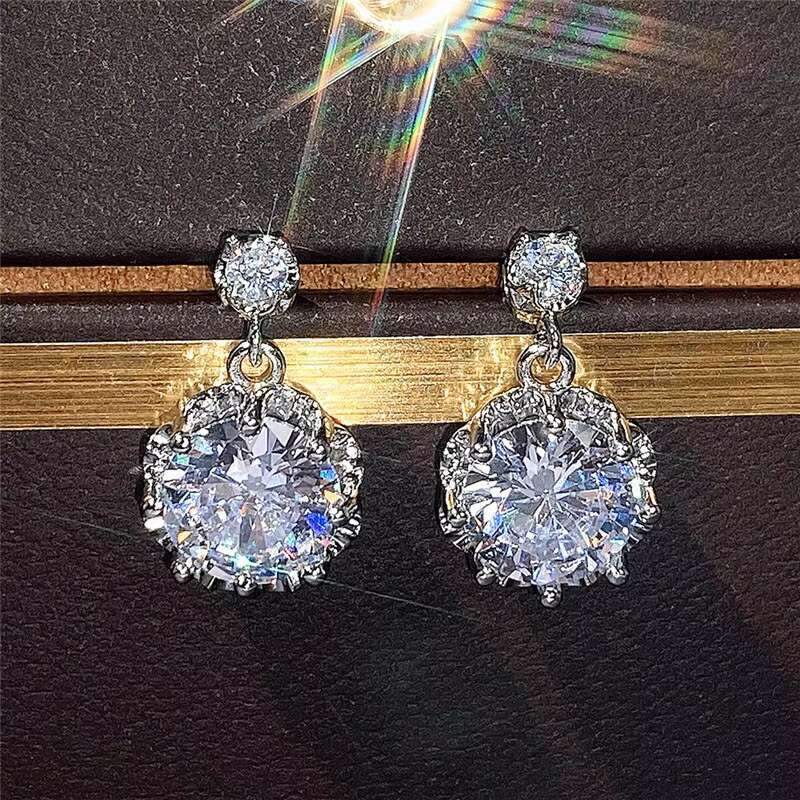 New Trendy Womens Earrings Silver Color White CZ Stone Chic Girls Accessories Versatile Design Fashion Jewelry Wholesale