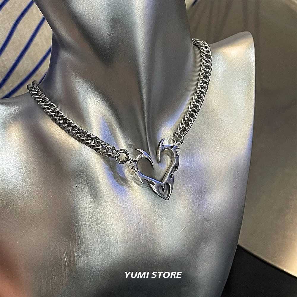 Hip Hop Thorn Choker Necklace For Men Titanium Steel Chain Pendant Necklace Unisex Jewelry Street Accessories Wholesale W250714