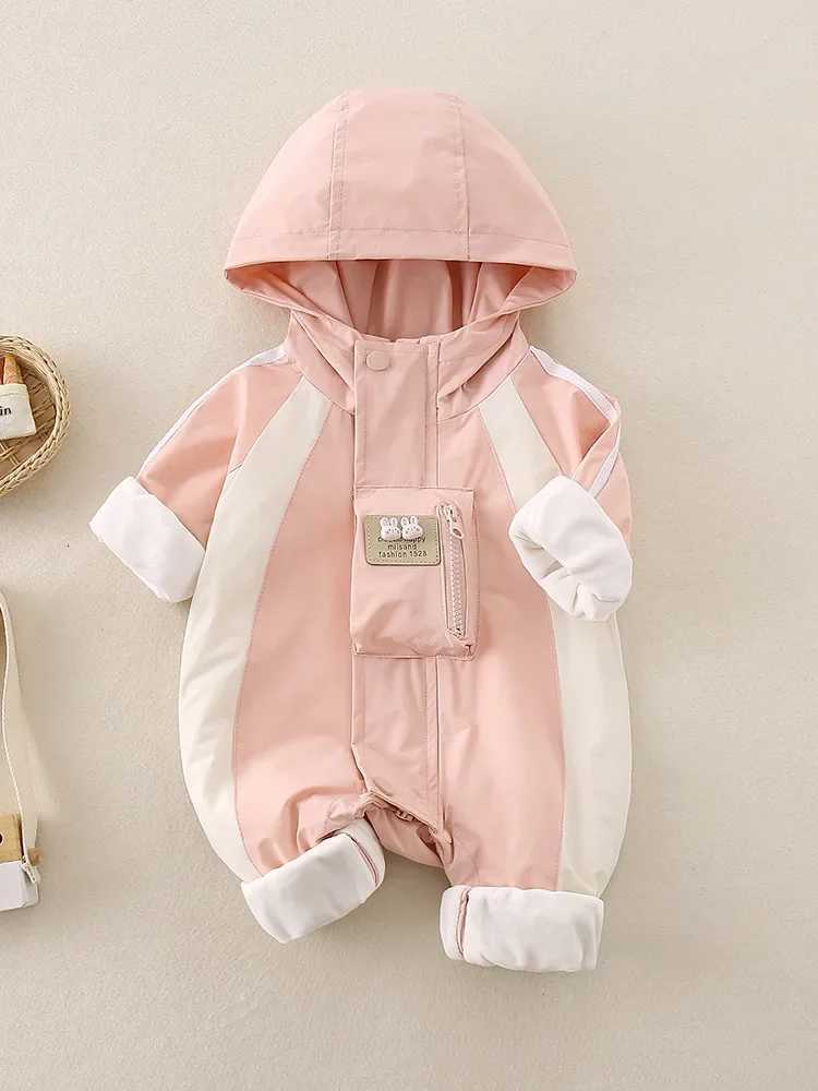 0-3Y Baby Girls Clothes Outdoor Jumpsuit Baby One Piece Jumpsuit Newborn Baby Clothing Windproof Hooded Romper with Pocket Z250712