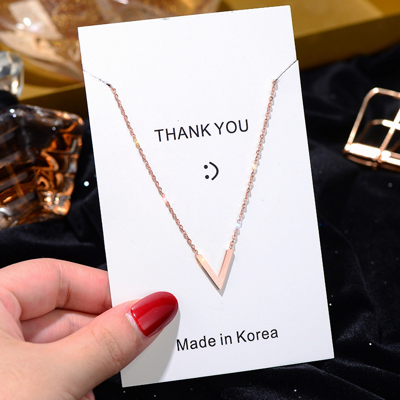 Luxury Jewelry Designer Jewelry Sweet Forest Style Necklace For Women, Non-fading, Unique Design, Fashion Pendant, Versatile, Elegant Titanium Steel C