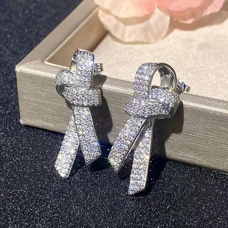 Trendy Bow Design Full Paved Simulate Moissanite Earrings for Wedding Engagement Silver Plated CZ Stud Earrings Women