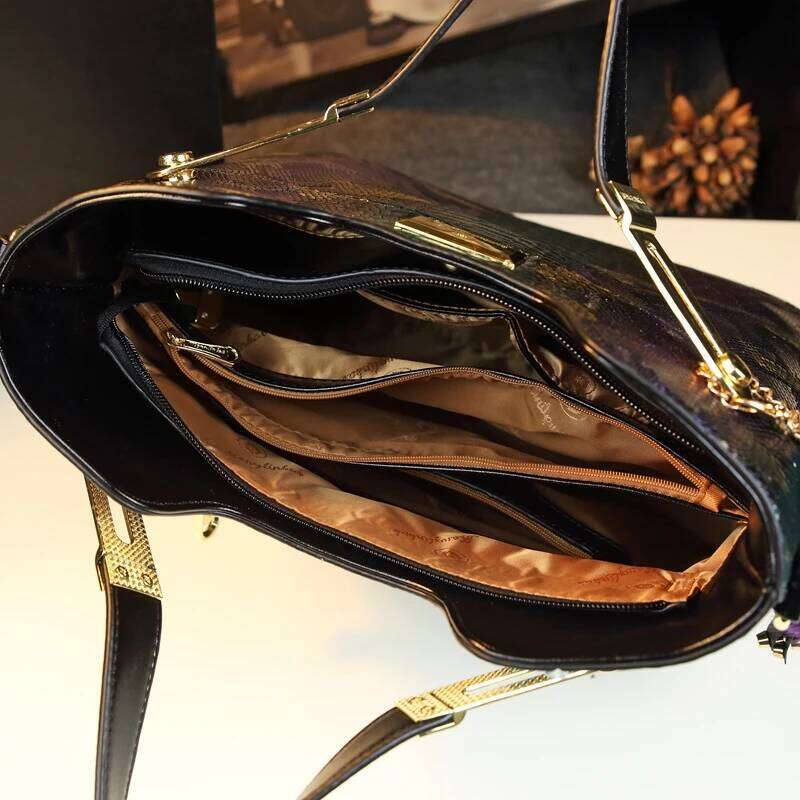 Cowhide Leather Women Handbags fashion female Chain Serpentine portable Tote bag ladies tassel shoulder messenger bags