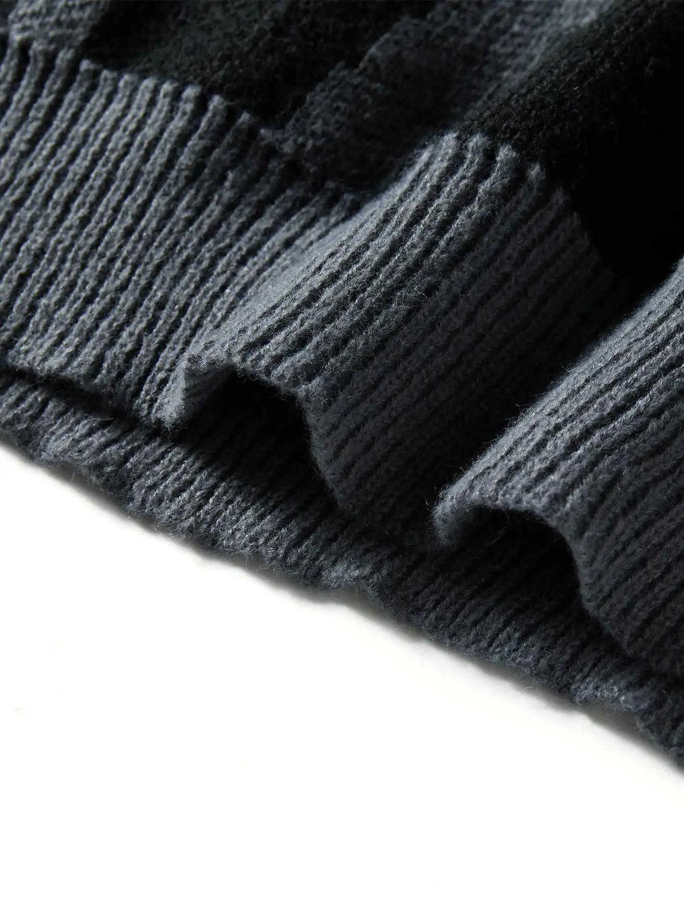 Autumn Winter Irregular Jacquard Pattern Pullover Sweater Casual Round Neck Contrast Color Knitted Mens Pullover 250708