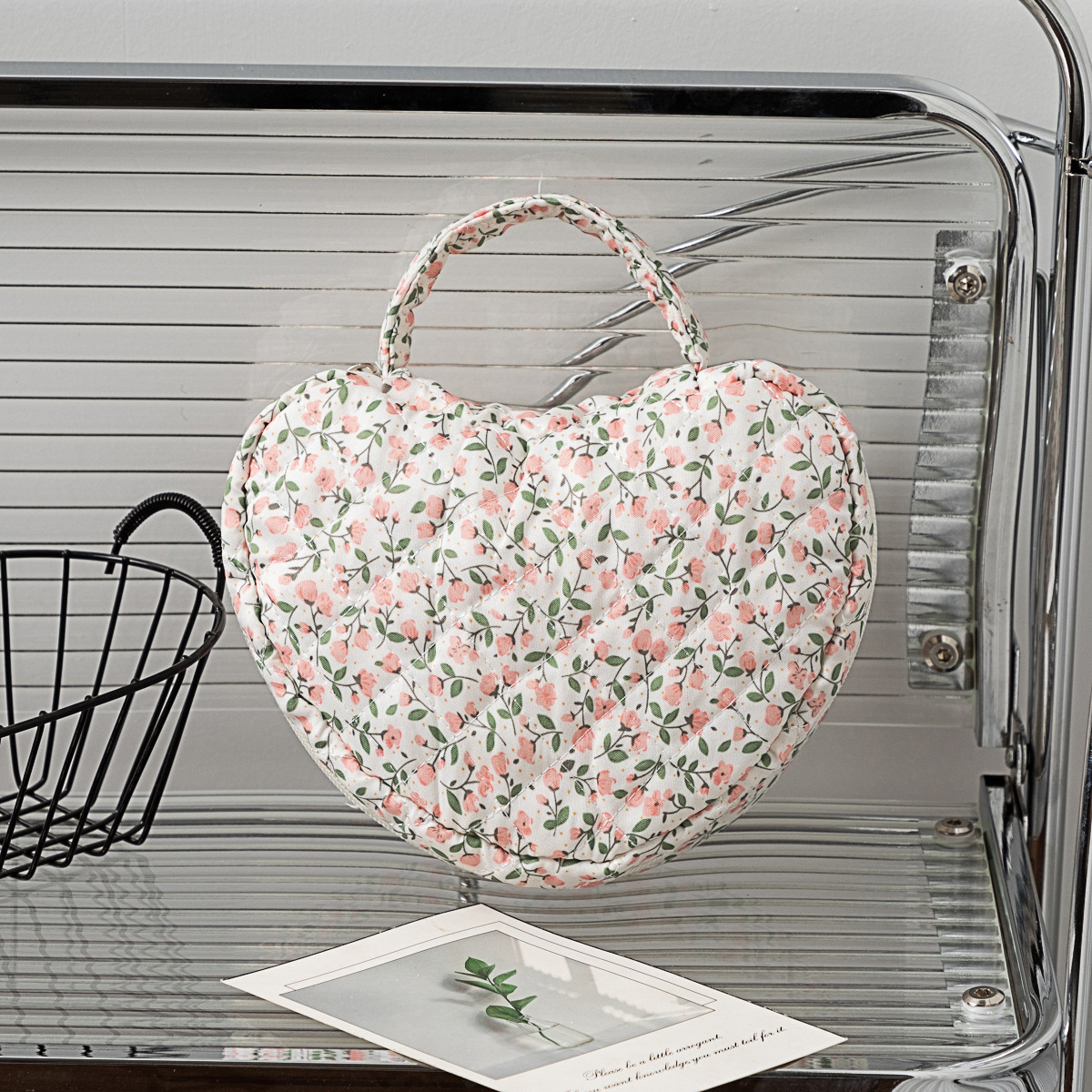 111-46Storage Bag Daisy Embroidery Portable Clutch