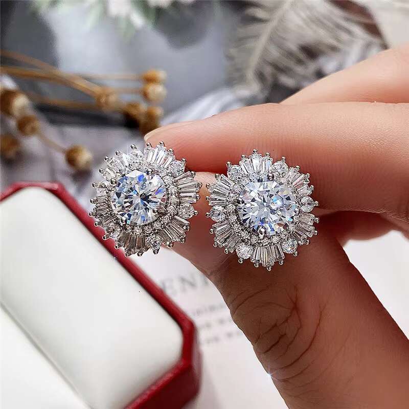 Hot Selling Luxury Big Zirconia Diamond Flower Earrings Bride Women Wedding Female Silver Plated CZ Stud Earring