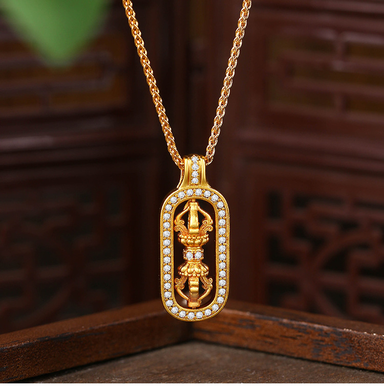 Luxury Jewelry Designer Jewelry High Color Retention Ancient Gold Plated Rotatable Vajra Necklace For Women Pendant Wei Xue Same Style Inlaid Diamond 