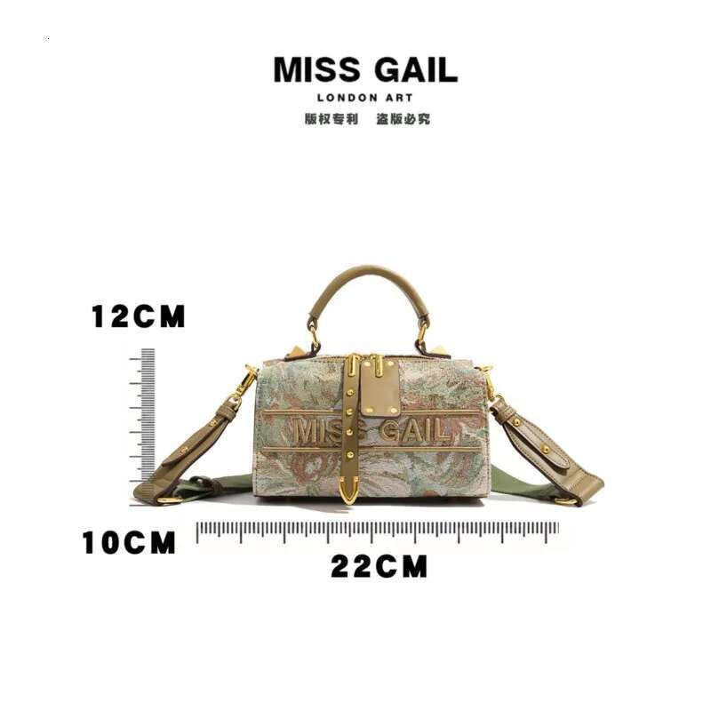 Light brand women's handbag new embroidered Boston versatile high-end lightweight single shoulder crossbody pillow