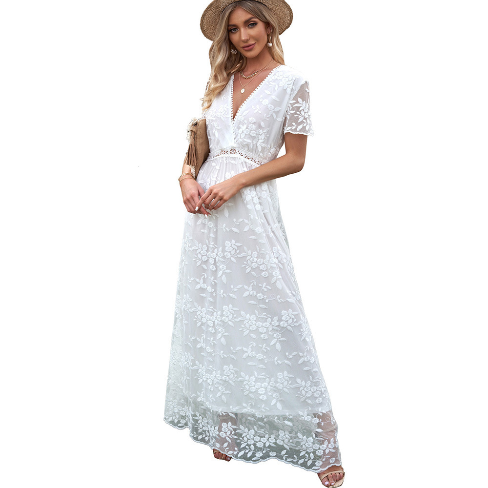 2025 Summer new women's skirt new lace crochet hollow out long skirt solid color elegant commuting dress new luxury designer women's skirt