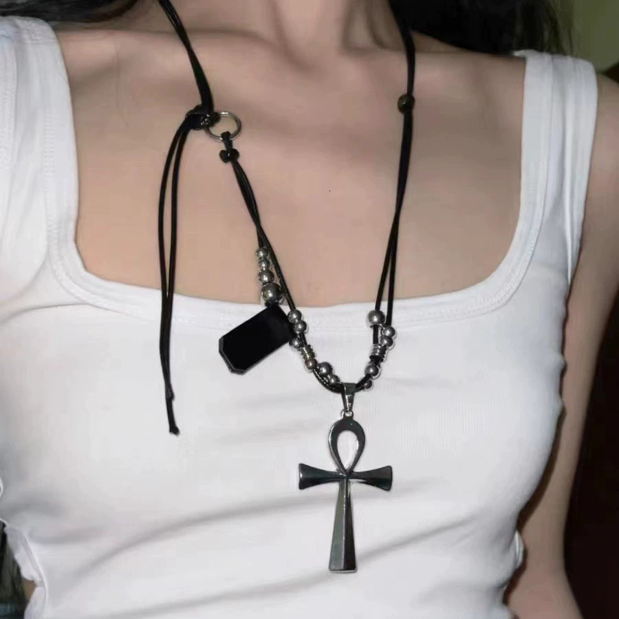Luxury Jewelry Designer Jewelry European And American Cross-border Cross Heavy Pearl Necklace Dark Gothic Style Multi-layer Stacked Necklace Niche Des