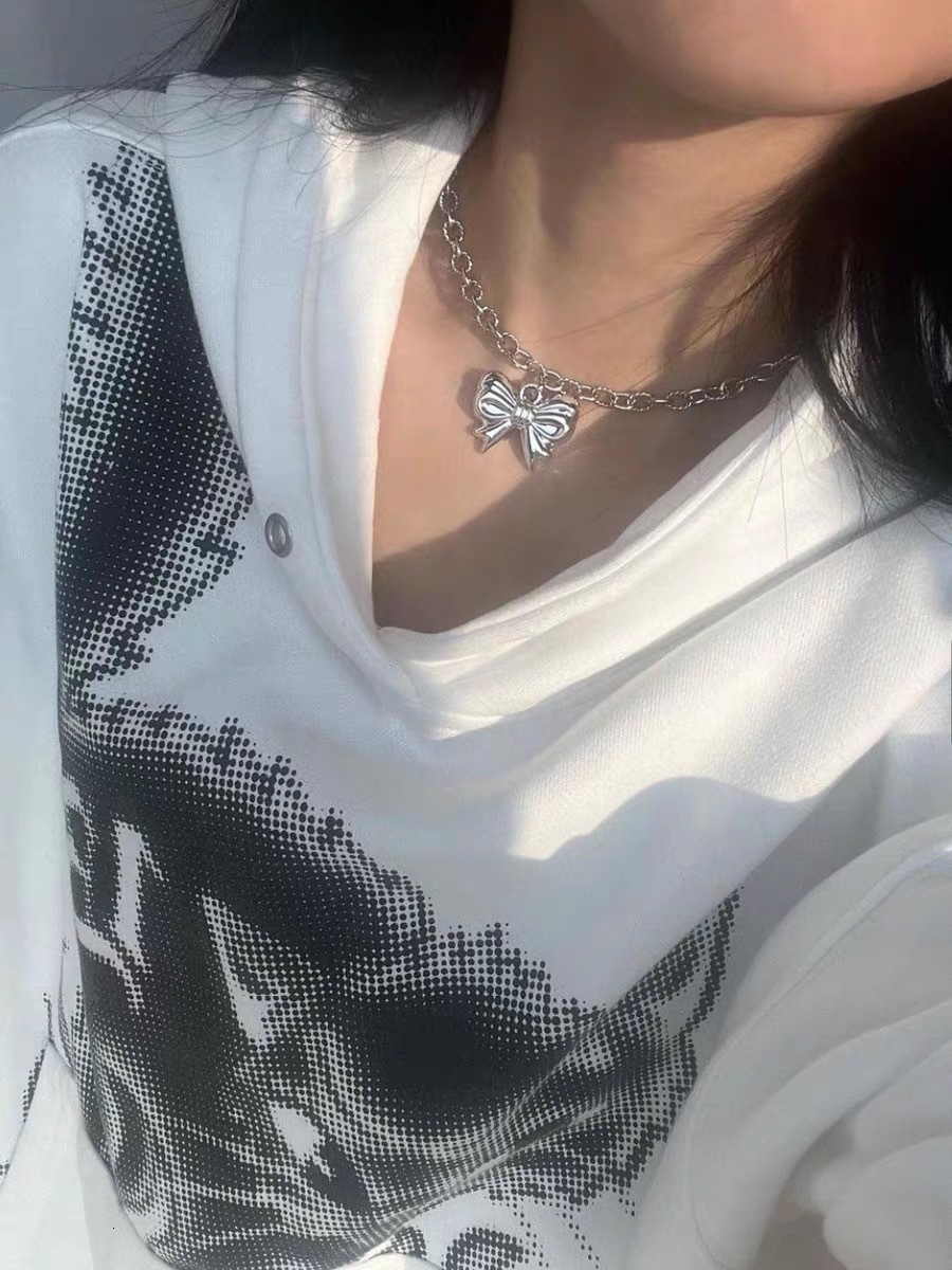 Luxury Jewelry Designer Jewelry Korean INS Style Bow Necklace Retro Niche Design Simple Versatile Y2K Hot Girl Sweet Cool Collarbone Chain Trend