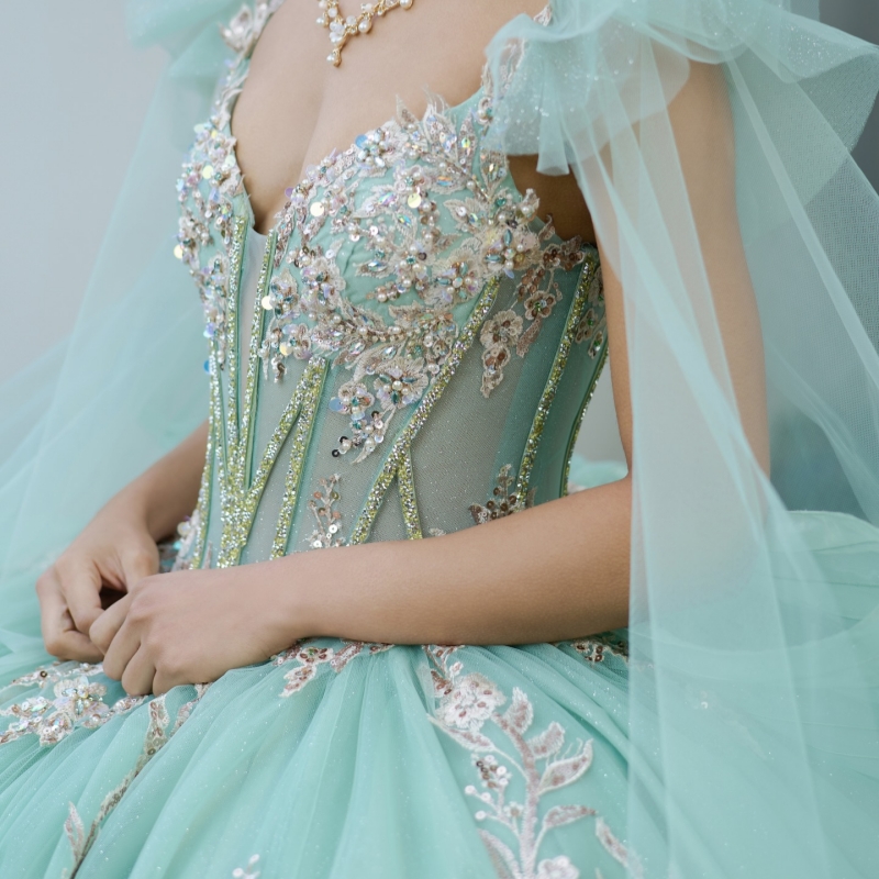 Green Shiny Quinceanera Dresses Ball Gown Off The Shoulder Applique Lace Bow Beads Tull Corset Party Birthday Sweet 16 Dress Vestidos 15 Anos