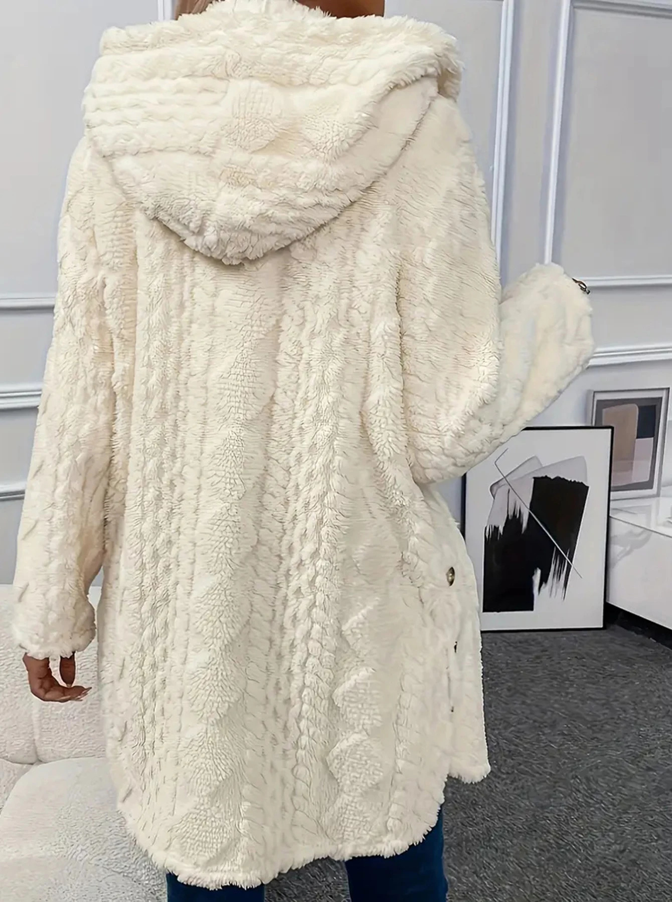 Autumn and Winter Fashionable Casual Solid Color Plush Thickened Decorative Button Womens Jacket 250708
