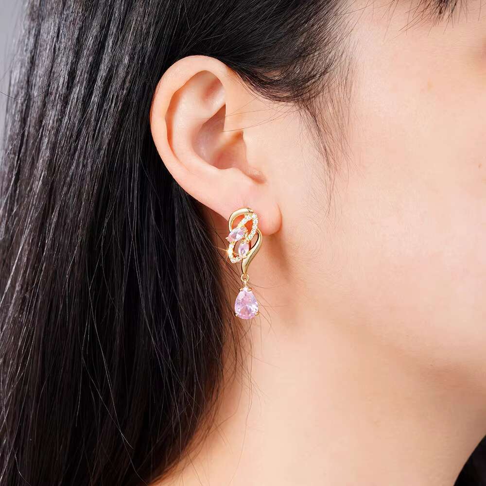 Elegant Pear Cut Pink Crystal Cubic Zirconia Pendant Earrings for Women Gold Plated Bridal Ladies Wedding Drop Earrings