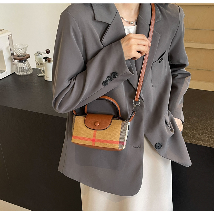 Luxury Brand Designer Bag 2024 Fashion Mini Square Bag New Casual Shoulder Underarm Bag Retro Plaid Handbag Crossbody Bag