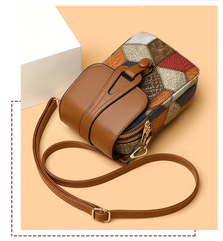 Free Shipping Designer Bag Phone Bag Crossbody Bag Zipper Shoulder Bag Versatile Fashion Vertical Exquisite Soft Leather Luxury Bag Casual Small Bag