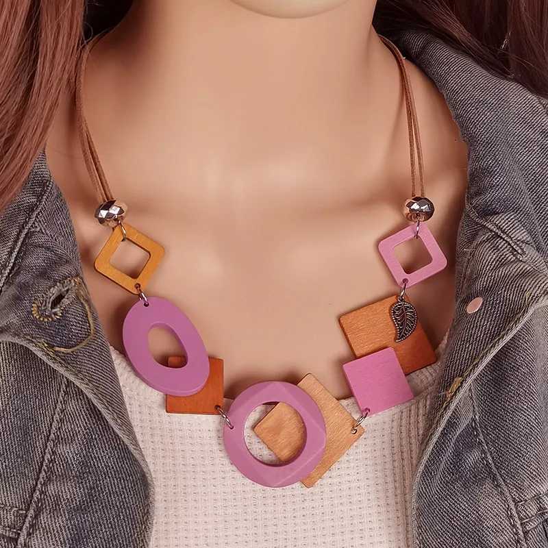 Geetric Wood Accory Wens Bib Necklace Vintage Ethnic Statement Pendants Necklaces for Wen Daily Wear Fashion Jewelry W250712