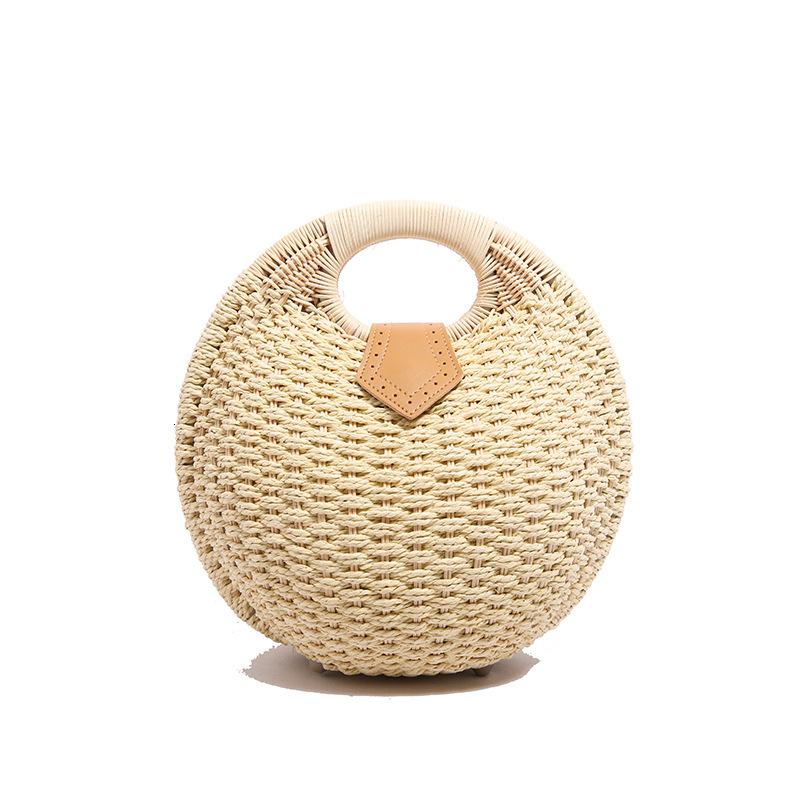 Luxury Brand Designer Bag Unique Cute Rattan Handbag For Women 2025 Spring Fashion Casual Straw Beach Bag Simple Shell Bag Trendy