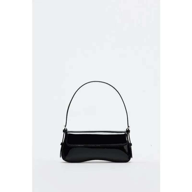 Classic French Stick Underarm 2025 New Product Fashionable And Simple Commuter Flip Back Retro Shoulder Bag