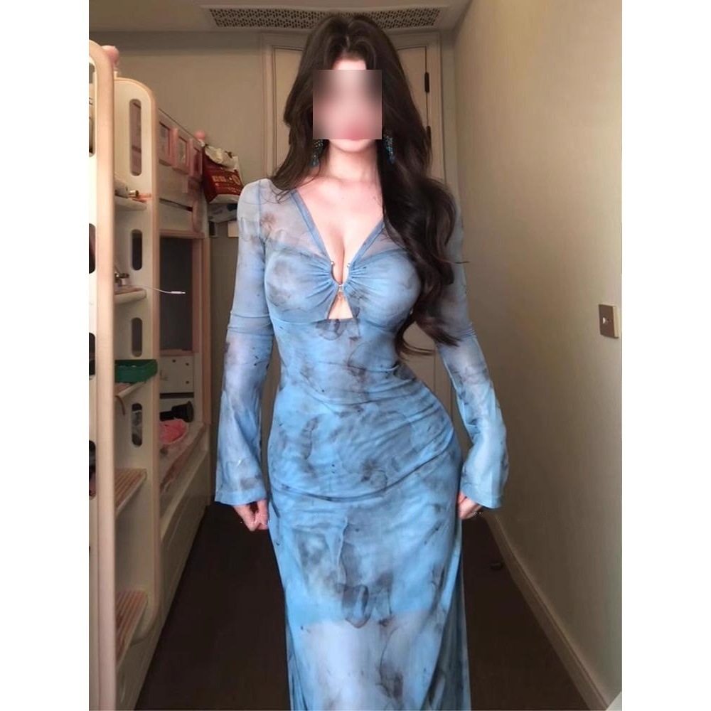 Summer New Women's Skirts Fashionable Hot Girl Beach Vacation Stunning Long Skirt Deep V Elegant Dress New Summer Luxury Designer Women's Sk