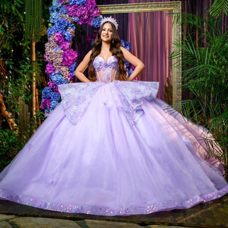 Lavender Princess Quinceanera Dresses Off Shoulder Ball Gown Appliques Lace Crystals Beading Tull Sweet 16 Dress Vestidos 15 XV Anos