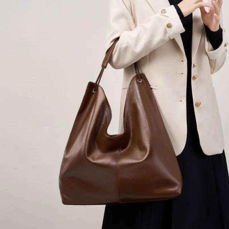 2025 New Style Quality Cow Leather Women's Handbag, Large-Capacity Tote For Lady, Versatile Underarm Shoulder Commuter Bag