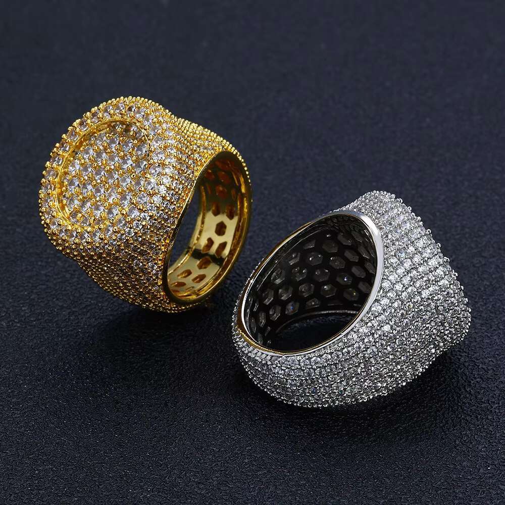 NUOYA Wholesale Iced Out Big Round Ring Luxury Full Diamond Signet Ring Hip Hop Style Bling Cubic Zirconia Jewelry Men Women