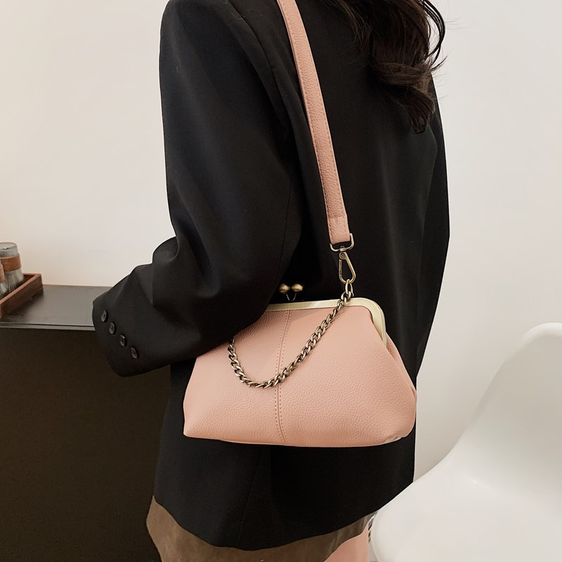 Women PU Leather Kiss Lock Clutch Purse with Chain Strap Trendy Evening Bag Vintage Stylish Handbag Female Chic Crossbody Bag