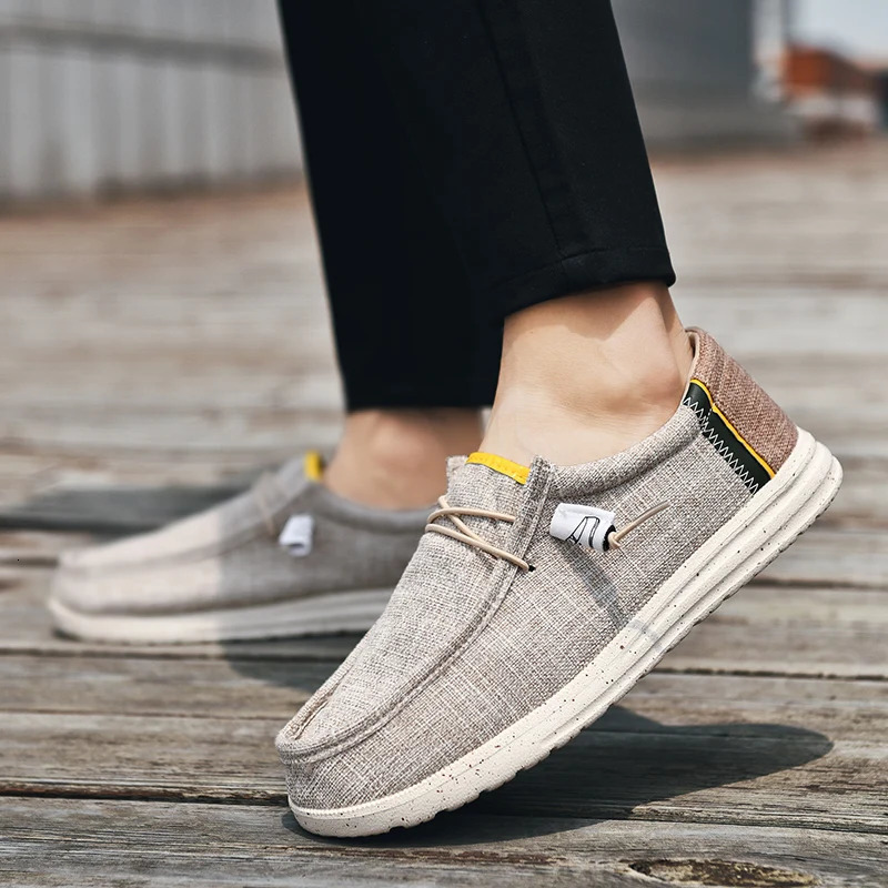 Mens Casual Canvas Shoes Breathable Slip-On Loafers Men Comfortable Flat Sneakers Lightweight Driving Boat Shoes Male Lazy Walk 250708