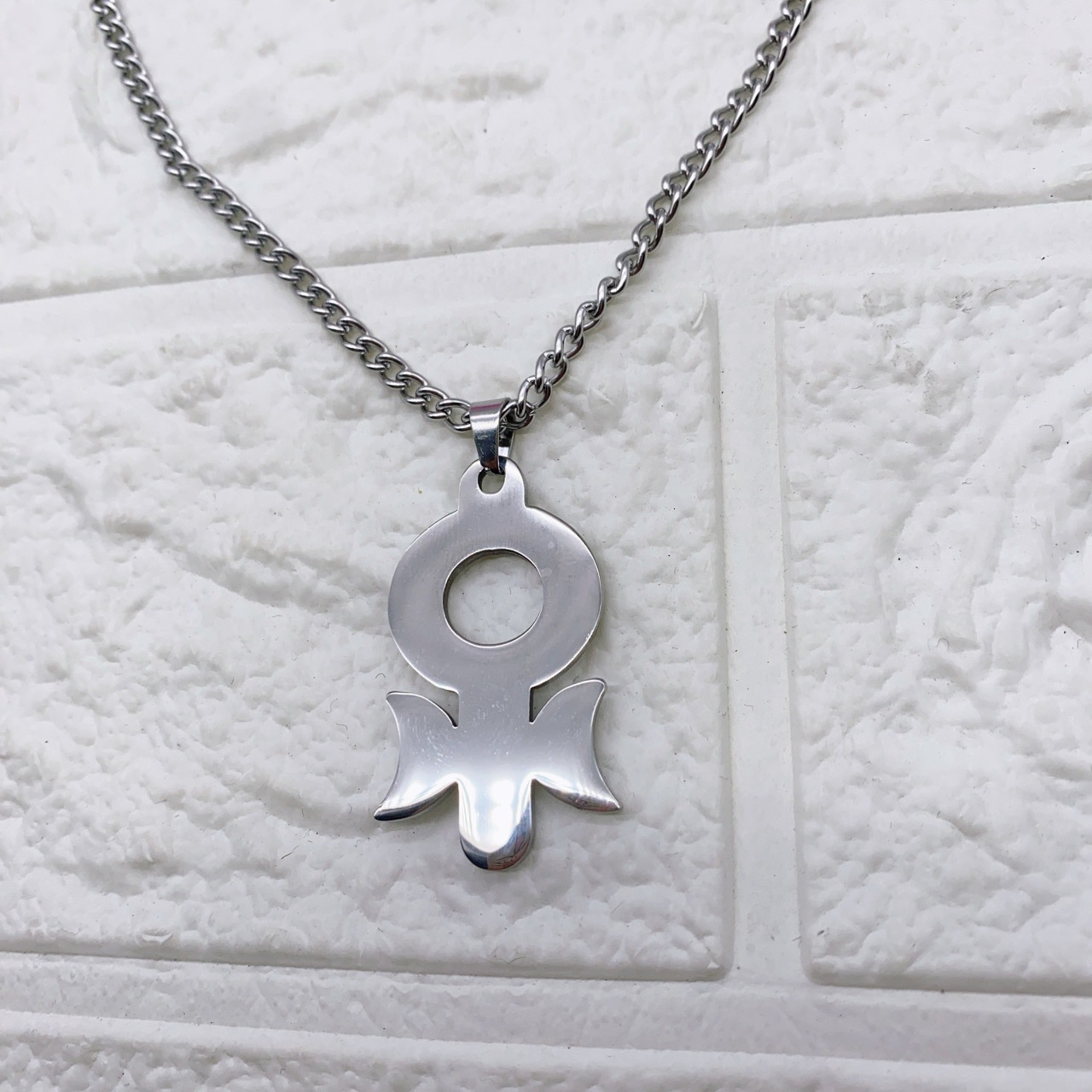 Luxury Jewelry Designer Jewelry Bernard World All Beasts Attack Cosplay Pendant Ten Quan Jie Titanium Steel Non-fading Necklace Boyfriend Gift Anime