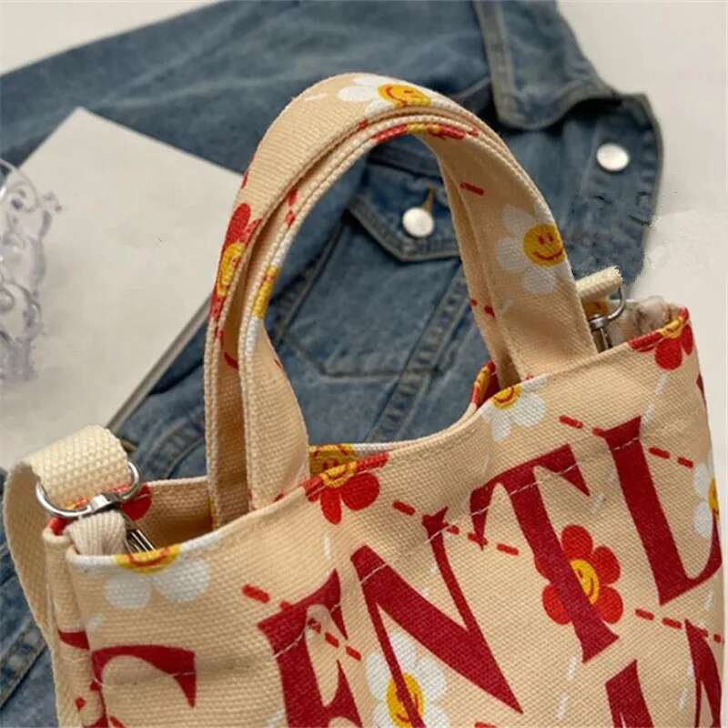 Gentle Woman Letter Printing Small Tote Street Trendy Canvas Mini Handbag Shoulder Versatile Teen Women Crossbody Bag,