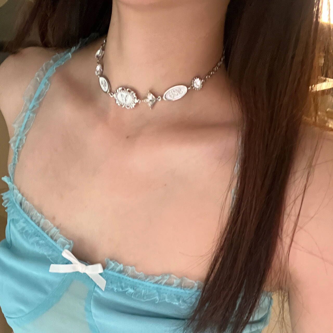 Luxury Jewelry Designer Jewelry Y2K Sweet Cool Minimalist Style Chain Embossed Butterfly Stamp Sparkling Diamond Splicing Necklace Ins Retro Water Dro