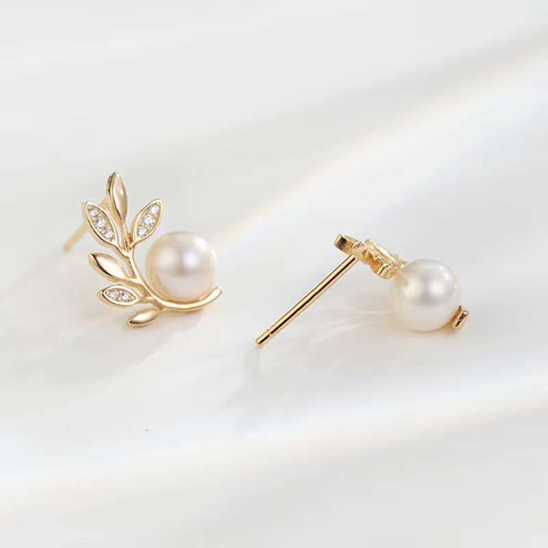 High Quality Luxury Leaf Design Full Cubic Zirconia Pearl Earrings for Wedding Women Jewelry Gold Plated CZ Stud Earrings