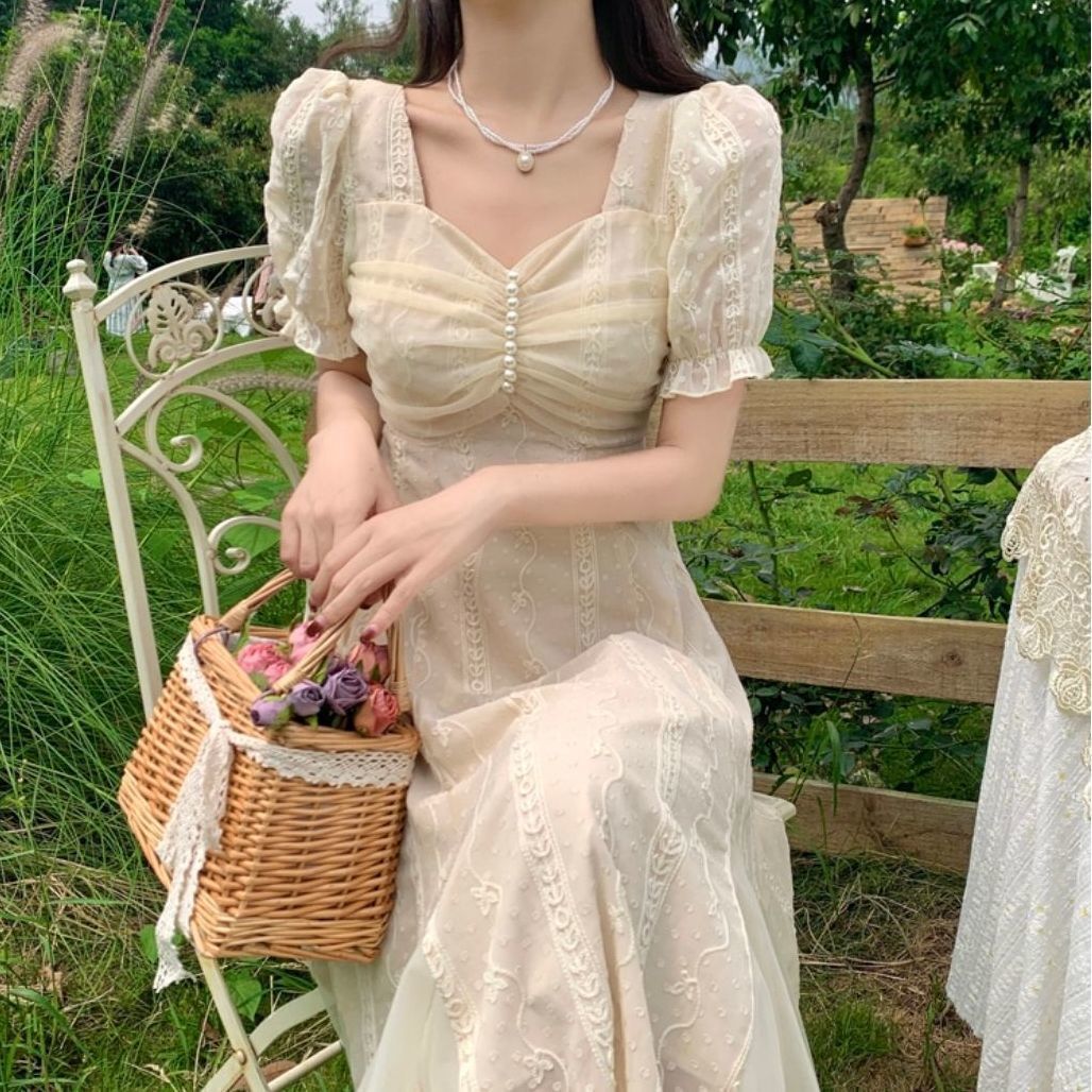 2025 Summer new women's dress new square neck dress pure desire style fashionable first love French dress retro style dress new luxury designer w