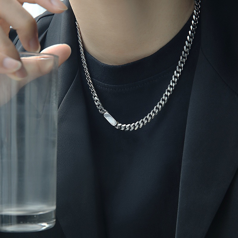Luxury Jewelry Designer Jewelry Titanium Steel Smooth Necklace Men Trendy Hip Hop Versatile Personality Simple Women Japanese Korean Light Luxury Acce
